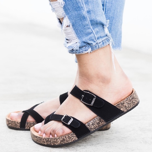 Black Slip on Slides - Picture 2 of 6